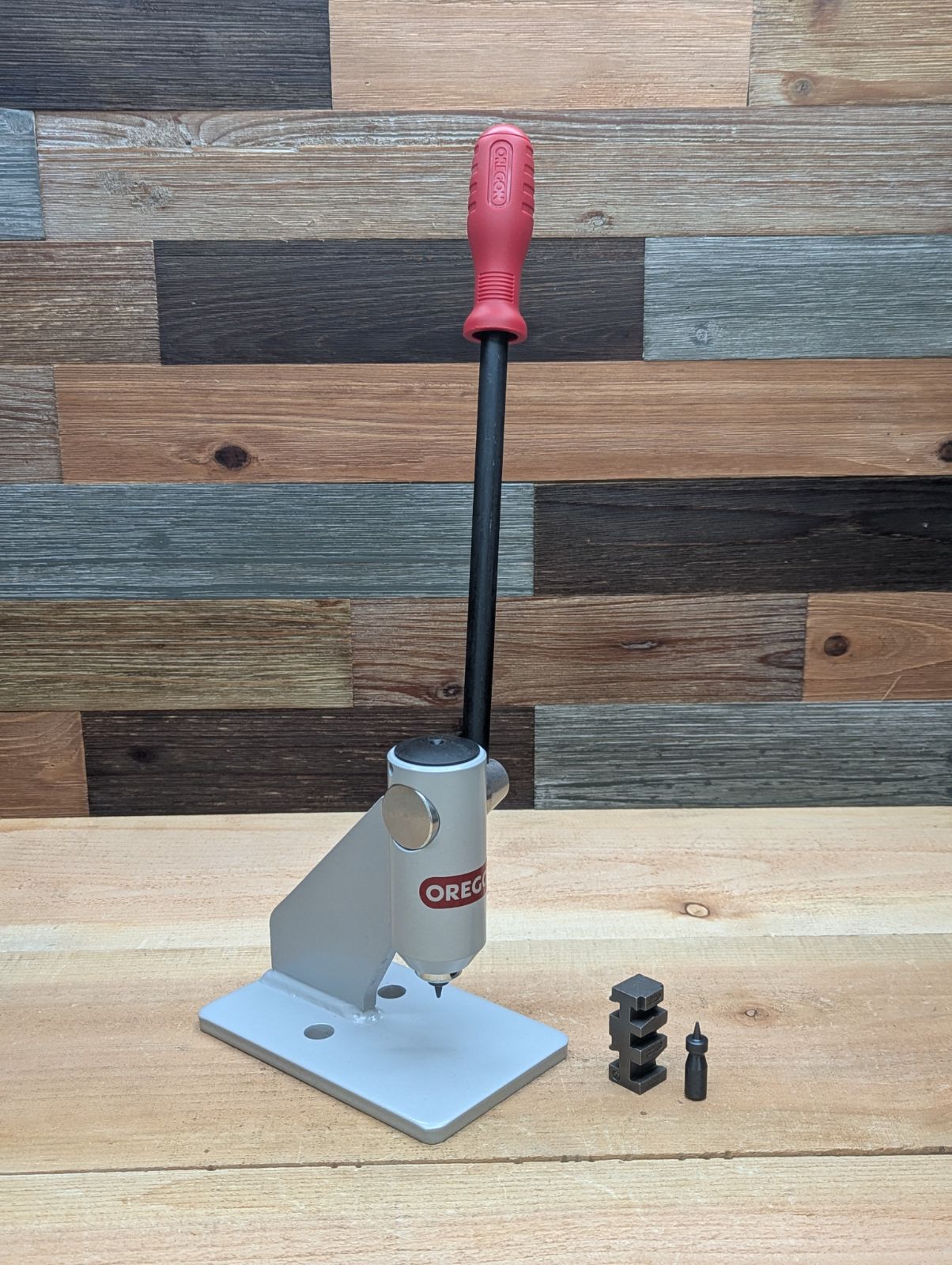 Oregon® Bench Chain Breaker
